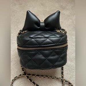 Black Quilted Crossbody
